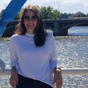 Meet your Posher, Alexandria